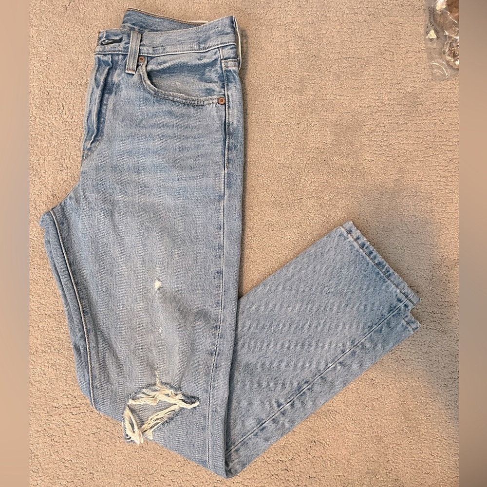 Levi jeans 501 skinny. Never worn
